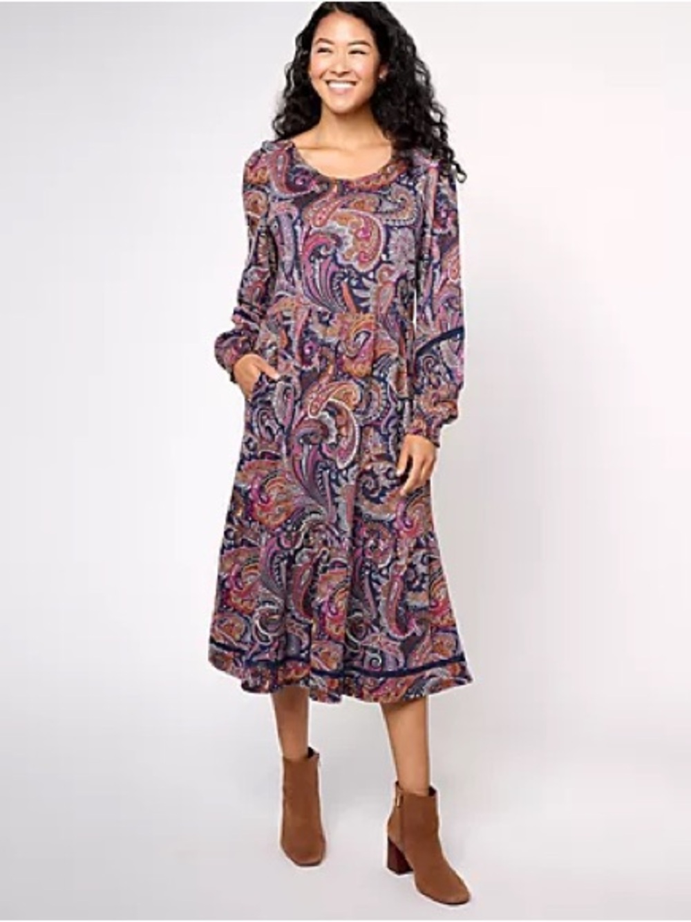 Canyon Retreat Women’s Size M Navy Blue Paisley Long Sleeve Tiered Midi Dress
